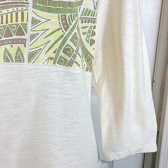 Chicos Zenergy Southwestern Print Blouse - Picture 4 of 11